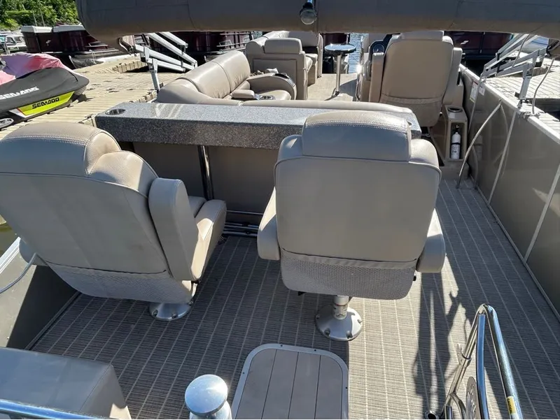 Slide: The Image of Interior of a 2018 G3 EL 326SE boat. - 6