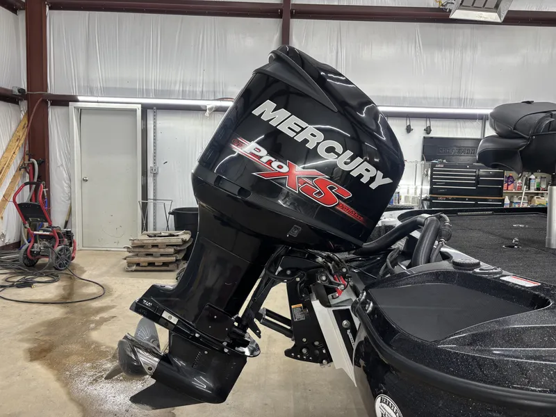 Slide: The Image of 2017 Nitro Z19 Pro with Mercury Pro XS outboard motor. - 13