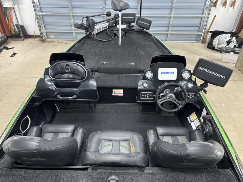 Slide: The Image of Interior view of a 2017 Nitro Z19 Pro boat with control console. - 14