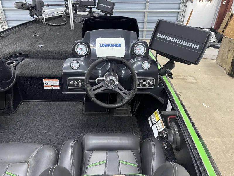Slide: The Image of Interior view of a 2017 Nitro Z19 Pro boat with steering console. - 15