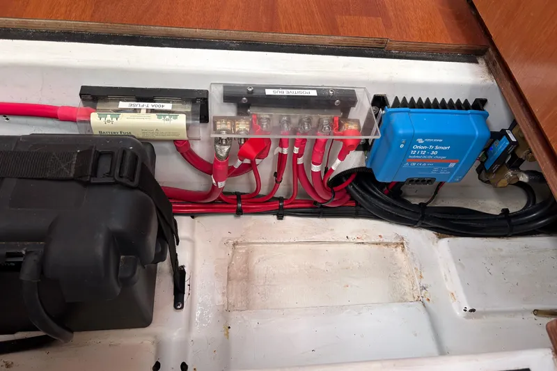 Slide: The Image of Electrical system of a 2010 Beneteau Oceanis 46 yacht, featuring fuses and a charger. - 30