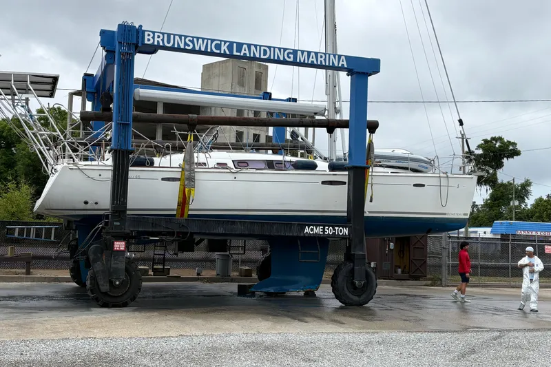 Slide: The Image of 2010 Beneteau Oceanis 46 sailboat lifted at Brunswick Landing Marina. - 44