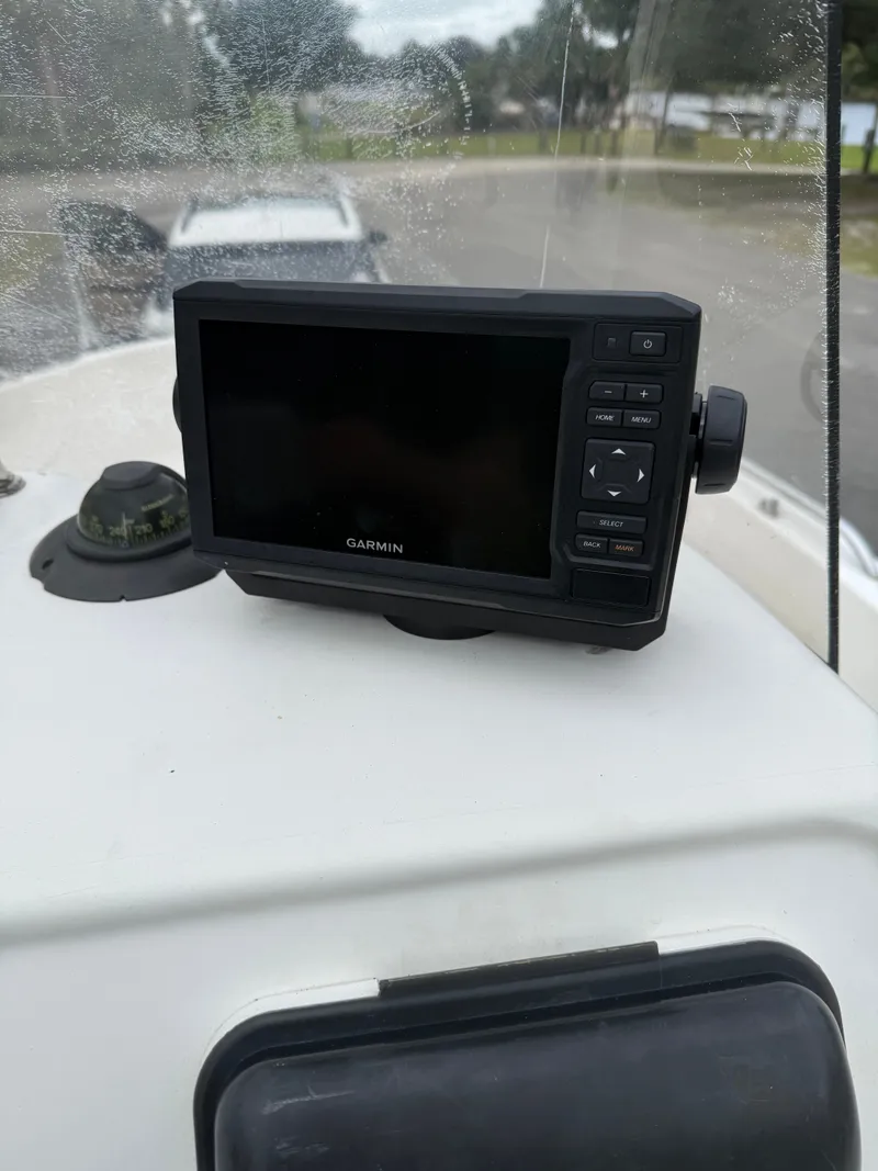 Slide: The Image of Garmin GPS on Wellcraft 212 Fisherman boat, year 2005. - 4