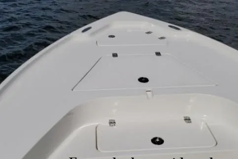 Slide: The Image of Key West 188 Bay Reef 2020 on calm water. - 6