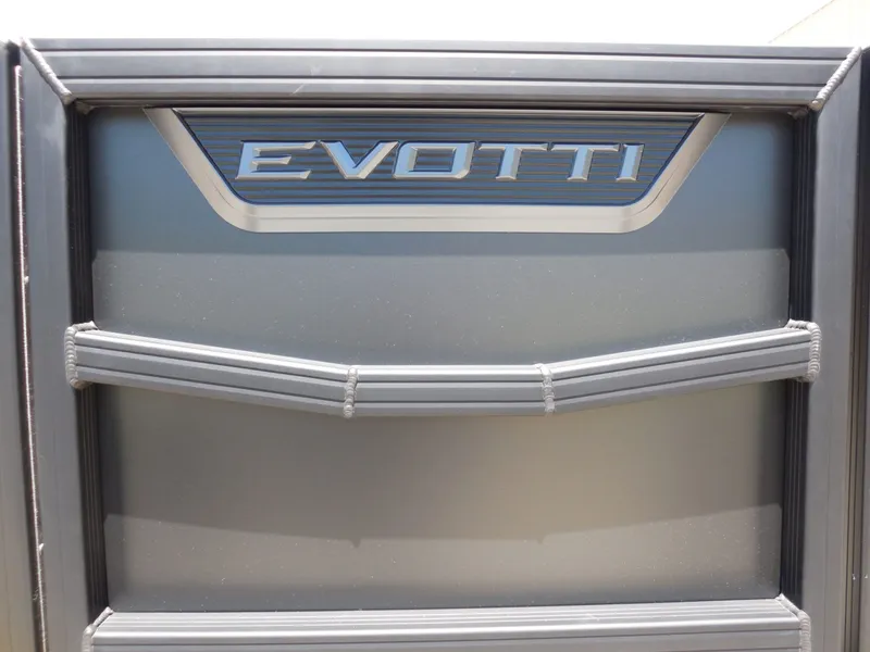 Slide: The Image of Evotti 521 CS 2026 - 9
