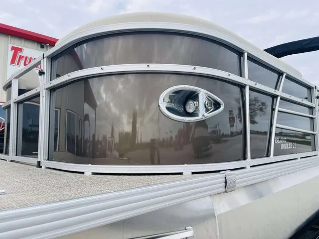 Slide: The Image of Landau ISLAND BREEZE 23 2026 - 4