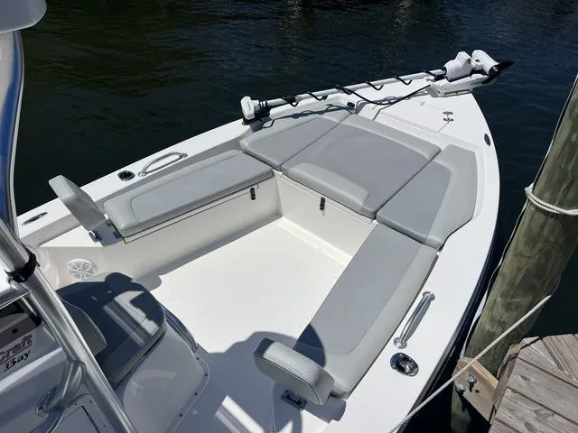 Slide: The Image of Bay Rider 239 Bay 2023 - 16