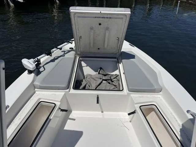 Slide: The Image of Bay Rider 239 Bay 2023 - 8