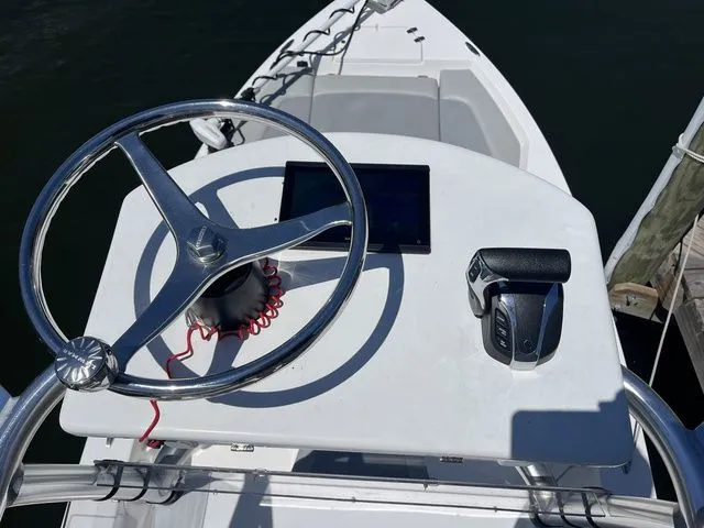 Slide: The Image of Bay Rider 239 Bay 2023 - 12