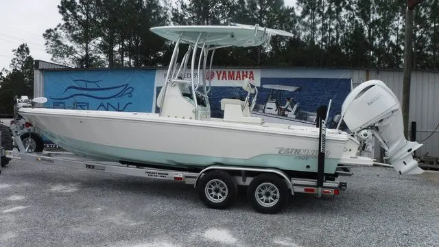 The Image of Pathfinder 2500 Hybrid 2026 - 1