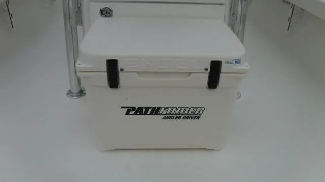 Slide: The Image of Pathfinder 2500 Hybrid 2026 - 29