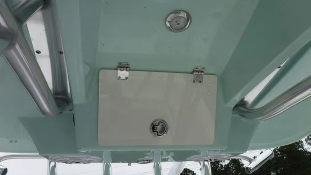 Slide: The Image of Pathfinder 2500 Hybrid 2026 - 34