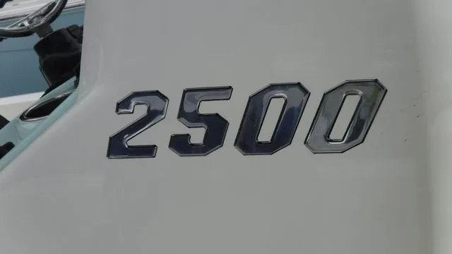 Slide: The Image of Pathfinder 2500 Hybrid 2026 - 36