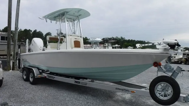 Slide: The Image of Pathfinder 2500 Hybrid 2026 - 7