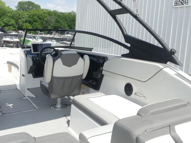 Slide: The Image of Yamaha AR250 2022 - 23