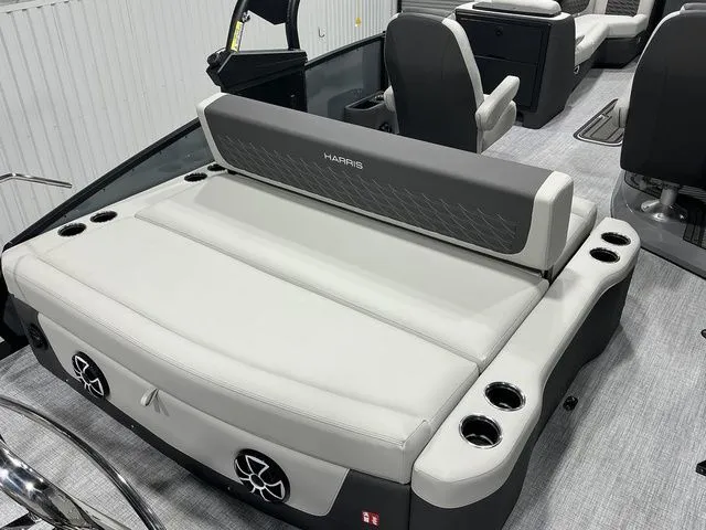 Slide: The Image of Harris Sunliner 250 SLDH Sport 2026 - 20