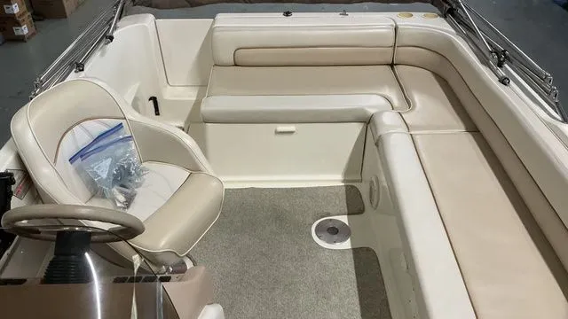 Slide: The Image of Sea Ray 240 Sundeck 1997 - 10