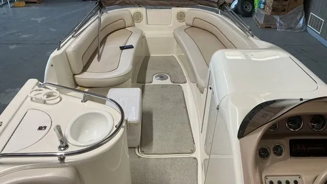 Slide: The Image of Sea Ray 240 Sundeck 1997 - 12
