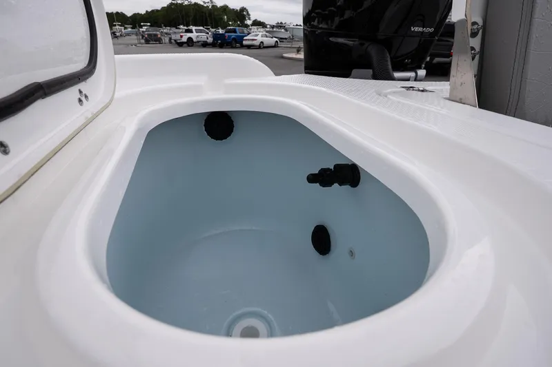 Slide: The Image of Livewell compartment on 2026 Blazer Bay Makaira 2600 boat, featuring clean design and fittings. - 15