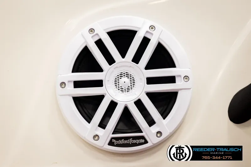 Slide: The Image of White Rockford Fosgate speaker on 2016 Tahoe 450 TS boat. - 33