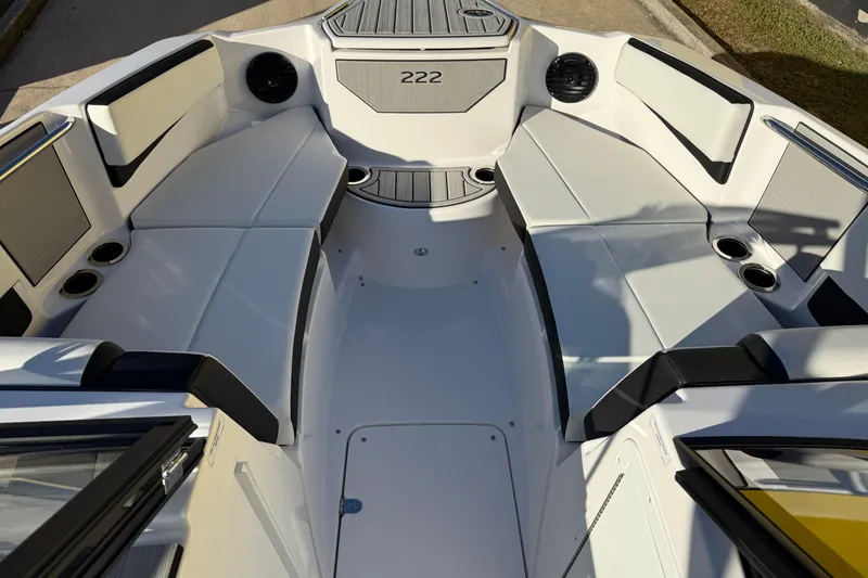 Slide: The Image of 2026 Yamaha Boats 222SD interior with sleek seating and modern design. - 24