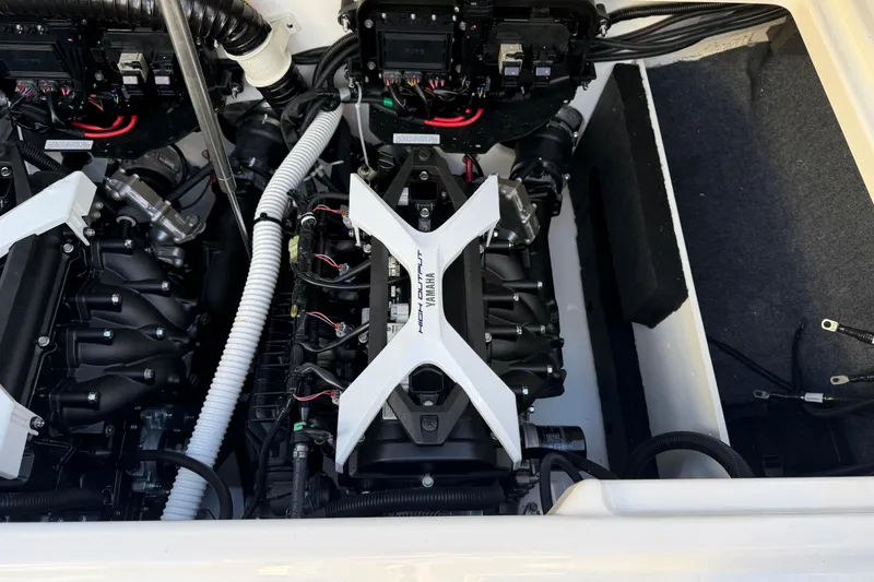Slide: The Image of Engine compartment of 2026 Yamaha Boats 222SD, showcasing advanced marine technology. - 34
