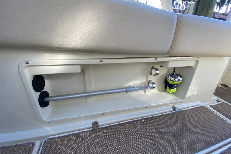Slide: The Image of Under Gunwale Storage - 23