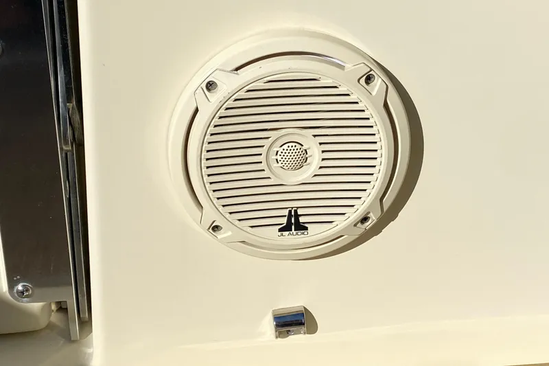Slide: The Image of JL Audio speakers - 27