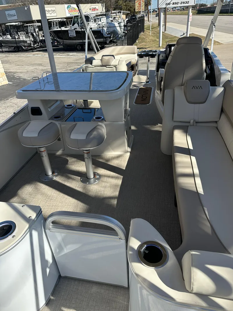 Slide: The Image of Avalon Catalina Cruise Funship - 27' 2025 - 17