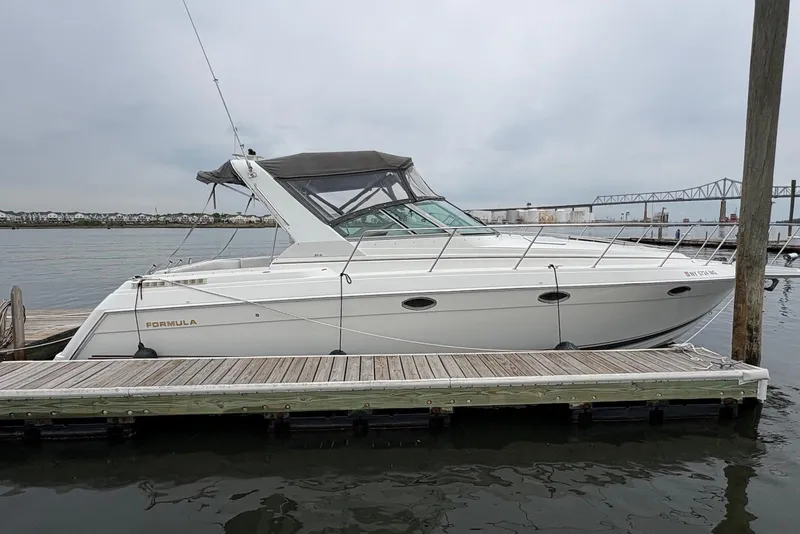 The Image of Formula 34 Performance Cruiser 2001 - undefined