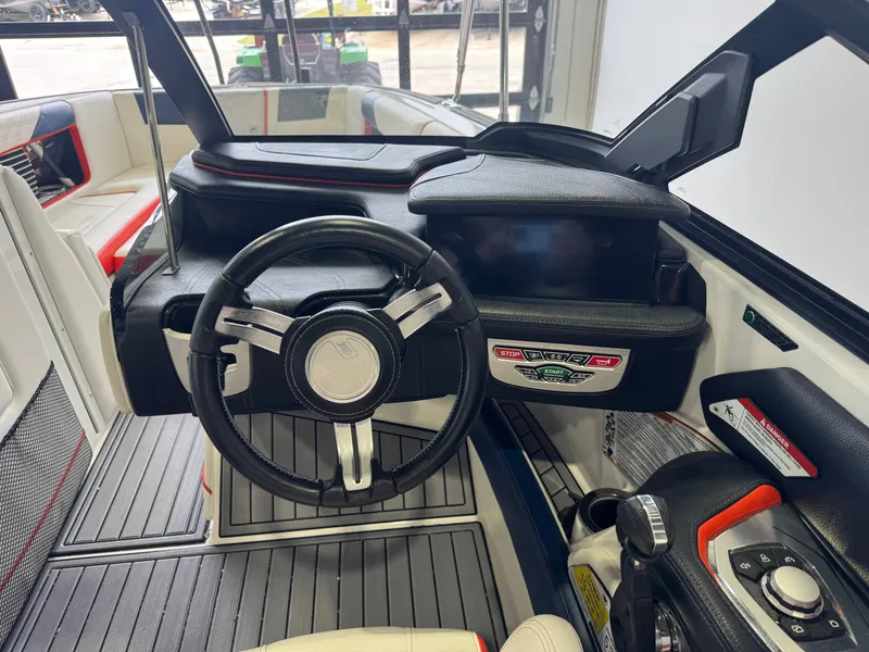 Slide: The Image of Interior of a 2019 Nautique Super Air Nautique G25 boat. - 27