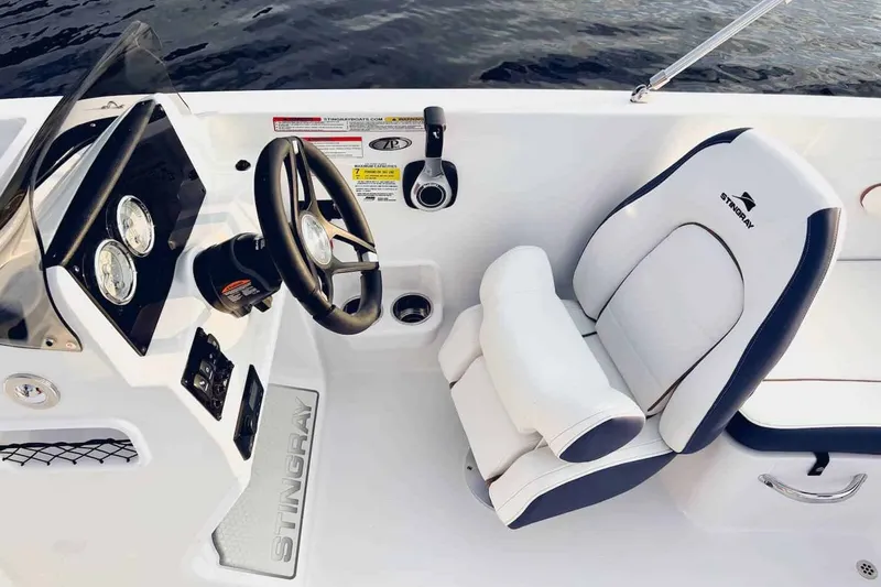 Slide: The Image of Interior of Stingray 172 DC boat, model year 2026. - 5