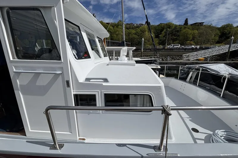 Slide: The Image of Roughwater 35 - Aft Deck / Cockpit - 11