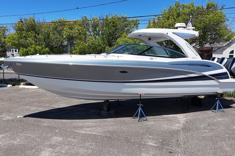 Slide: The Image of 2023 Formula 350 Crossover Bowrider OB on display outdoors. - 7