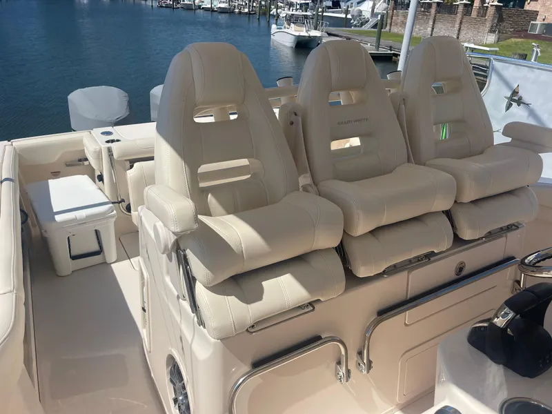 Slide: The Image of Interior view of 2021 Grady-White Canyon 326 boat. - 12