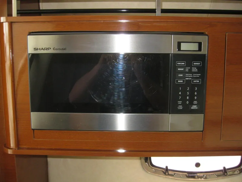 Slide: The Image of Sharp Carousel microwave in a 2009 Sea Ray 270 Sundancer. - 28