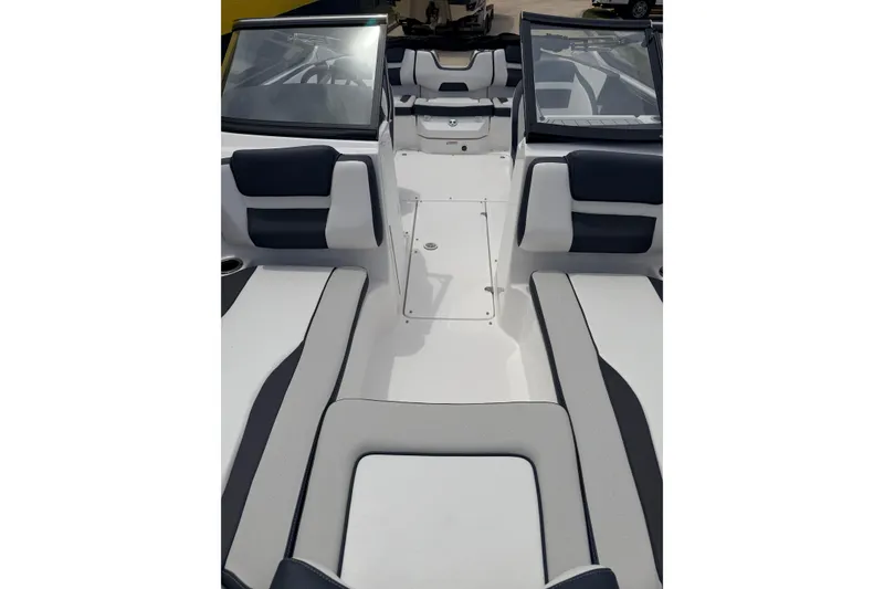 Slide: The Image of 2026 Yamaha Boats SX195 interior with sleek seating and modern design. - 8