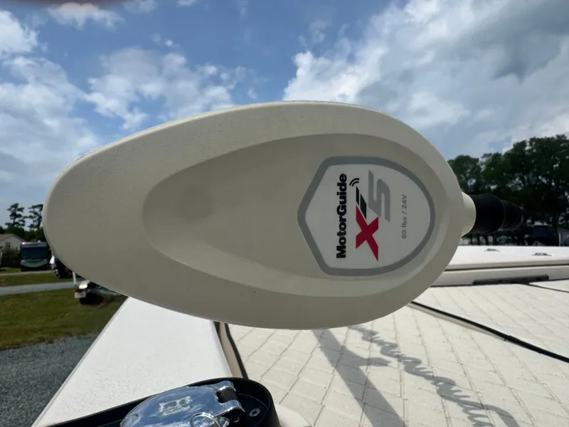 Slide: The Image of MotorGuide X5 on Carolina Skiff 19 LS, 2022 model. - 5