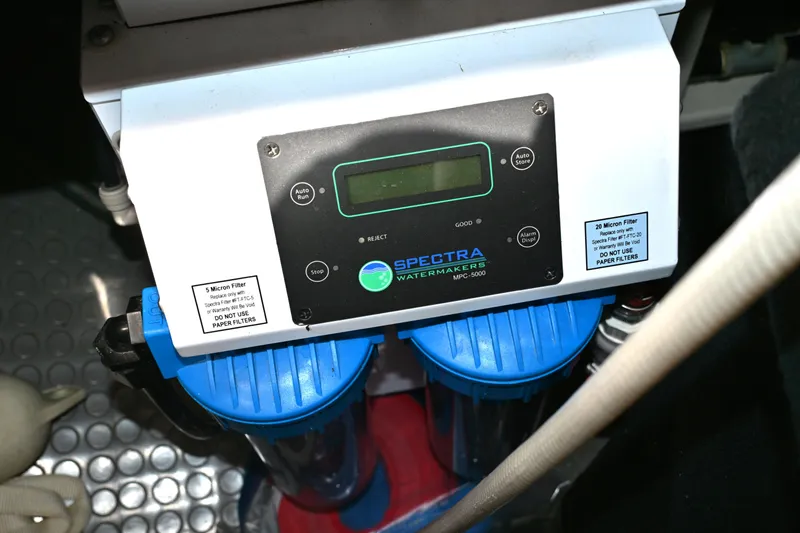 Slide: The Image of Spectra Watermakers MPC-5000 system in a 2006 Waterline 50 yacht. - 102
