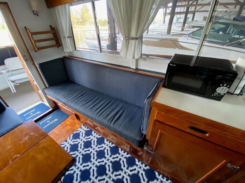 Slide: The Image of Grand Banks 32 - 13