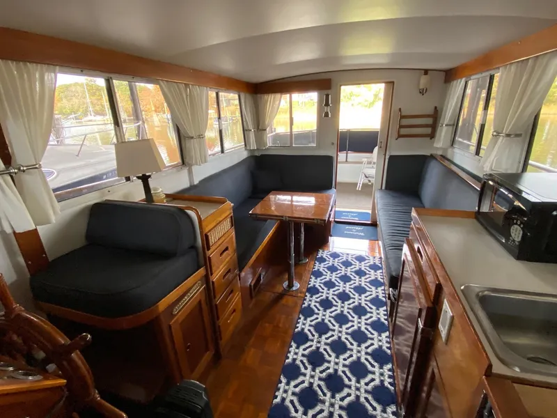 Slide: The Image of Grand Banks 32 - 8
