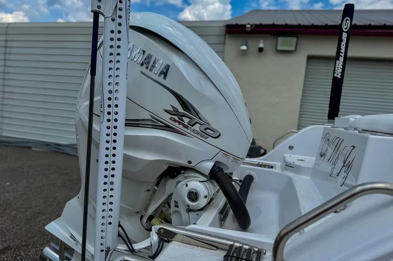Slide: The Image of 2023 Sportsman Heritage 261 Center Console with Yamaha XTO Offshore engine. - 68