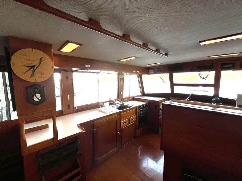 Slide: The Image of Grand Banks 49 Motor Yacht 1987 - 27