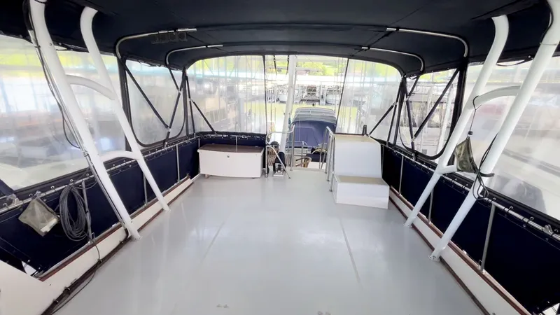 Slide: The Image of Grand Banks 49 Motor Yacht 1987 - 48