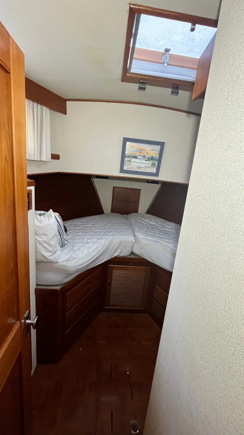 Slide: The Image of Grand Banks 49 Motor Yacht 1987 - 68