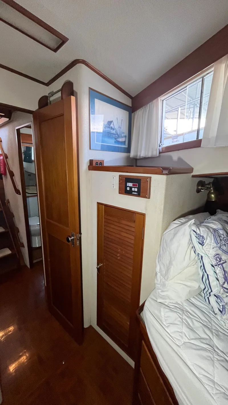 Slide: The Image of Grand Banks 49 Motor Yacht 1987 - 74