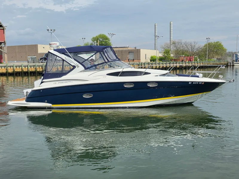 Slide: The Image of Regal 3360 Window Express 2005 - 5