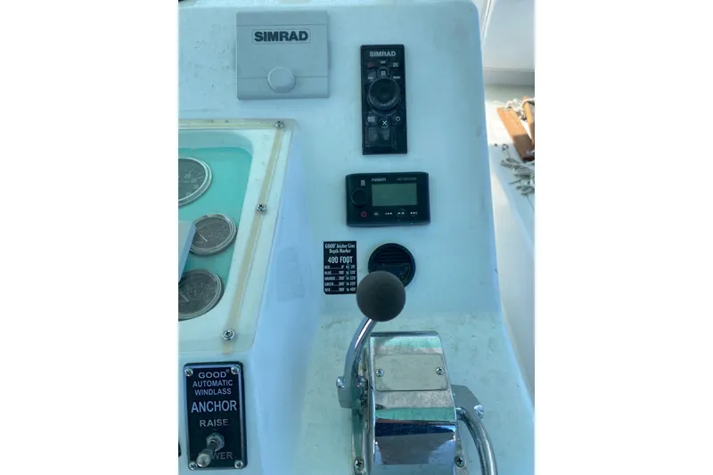 Slide: The Image of 1986 Ocean Yachts 48 Super Sport helm with controls - 26