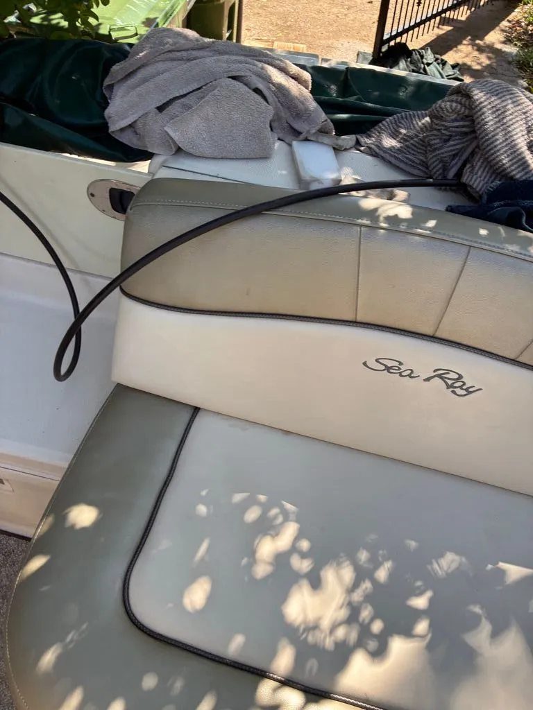 Slide: The Image of Interior of a 2005 Sea Ray 200 Sundeck boat. - 5