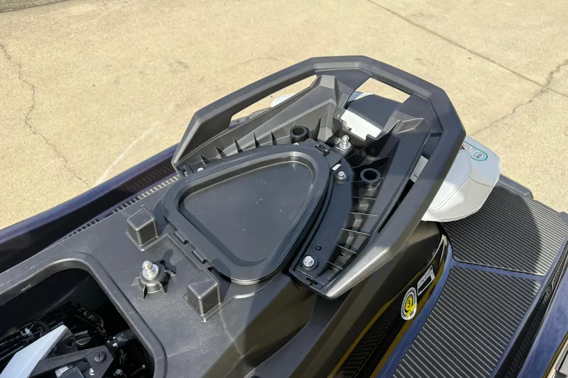 Slide: The Image of 2026 Yamaha WaveRunner VX Cruiser HO storage compartment detail. - 22